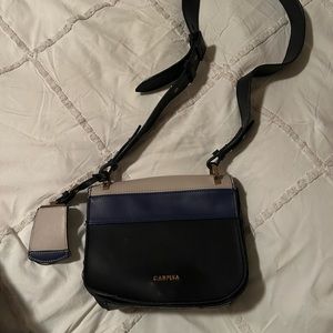 Carpisa Crossbody